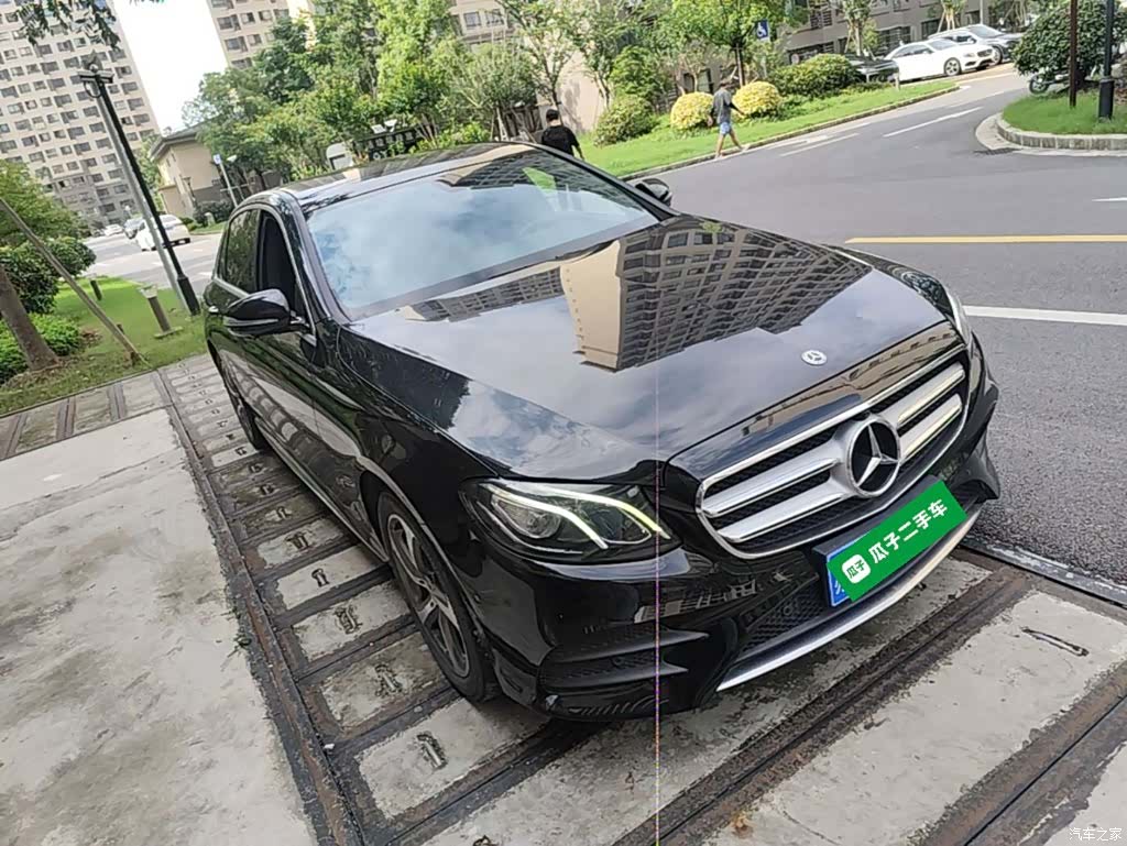 Mercedes-Benz E-Class, 2019 4