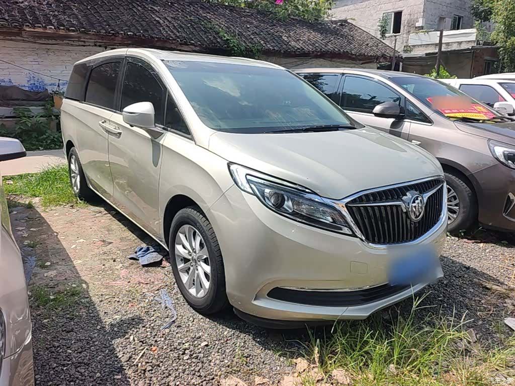 Buick GL8, 2018 4