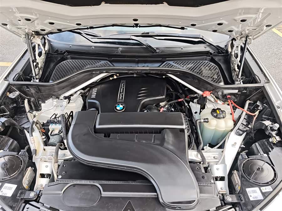 BMW X5 2018, фото 31