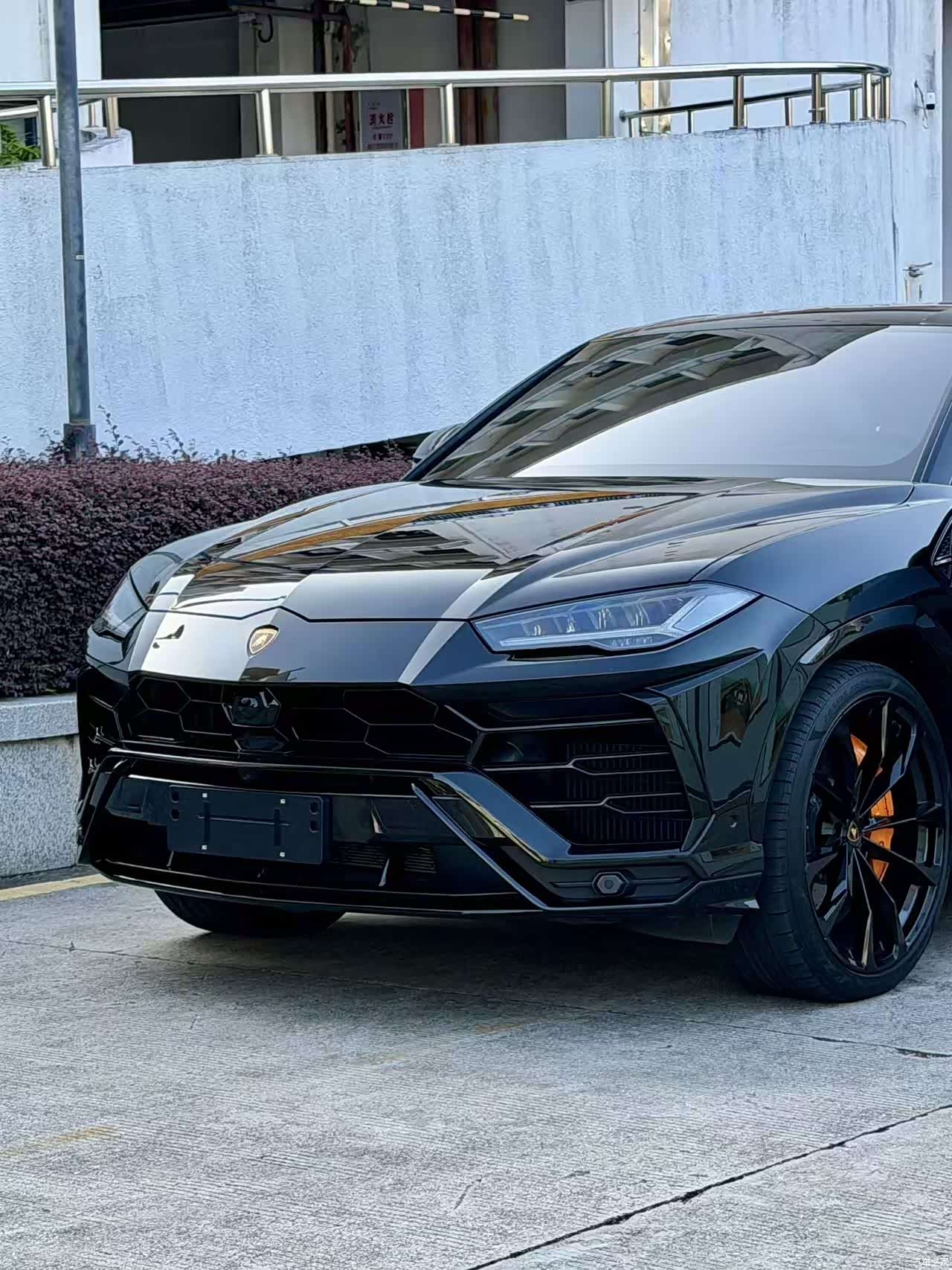Lamborghini Urus, 2022 12