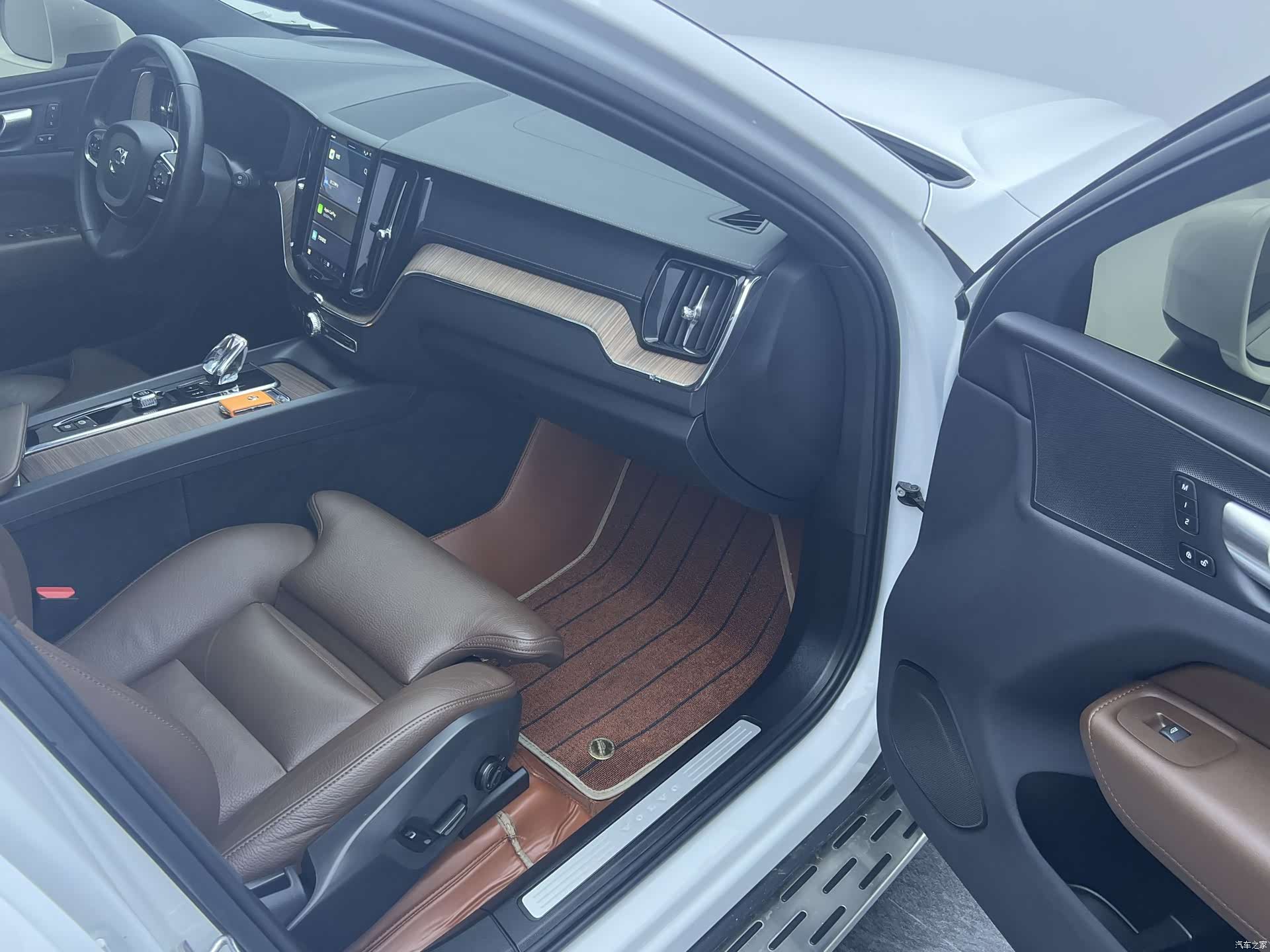 Volvo XC60, 2023 15