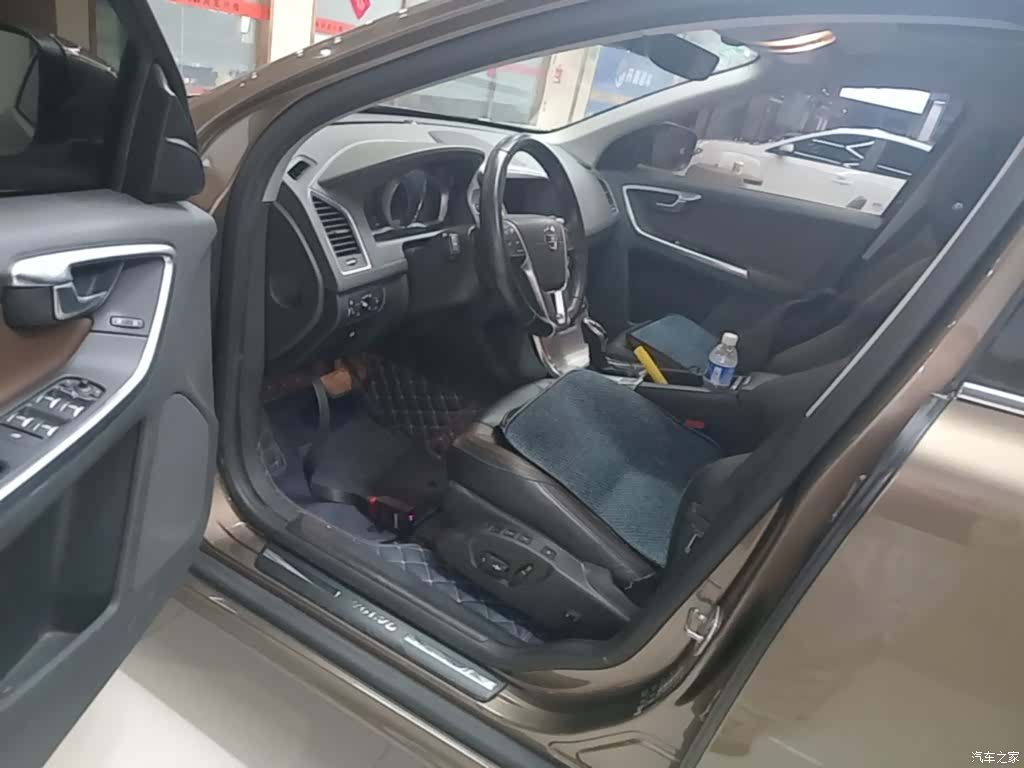 Volvo XC60, 2017 16
