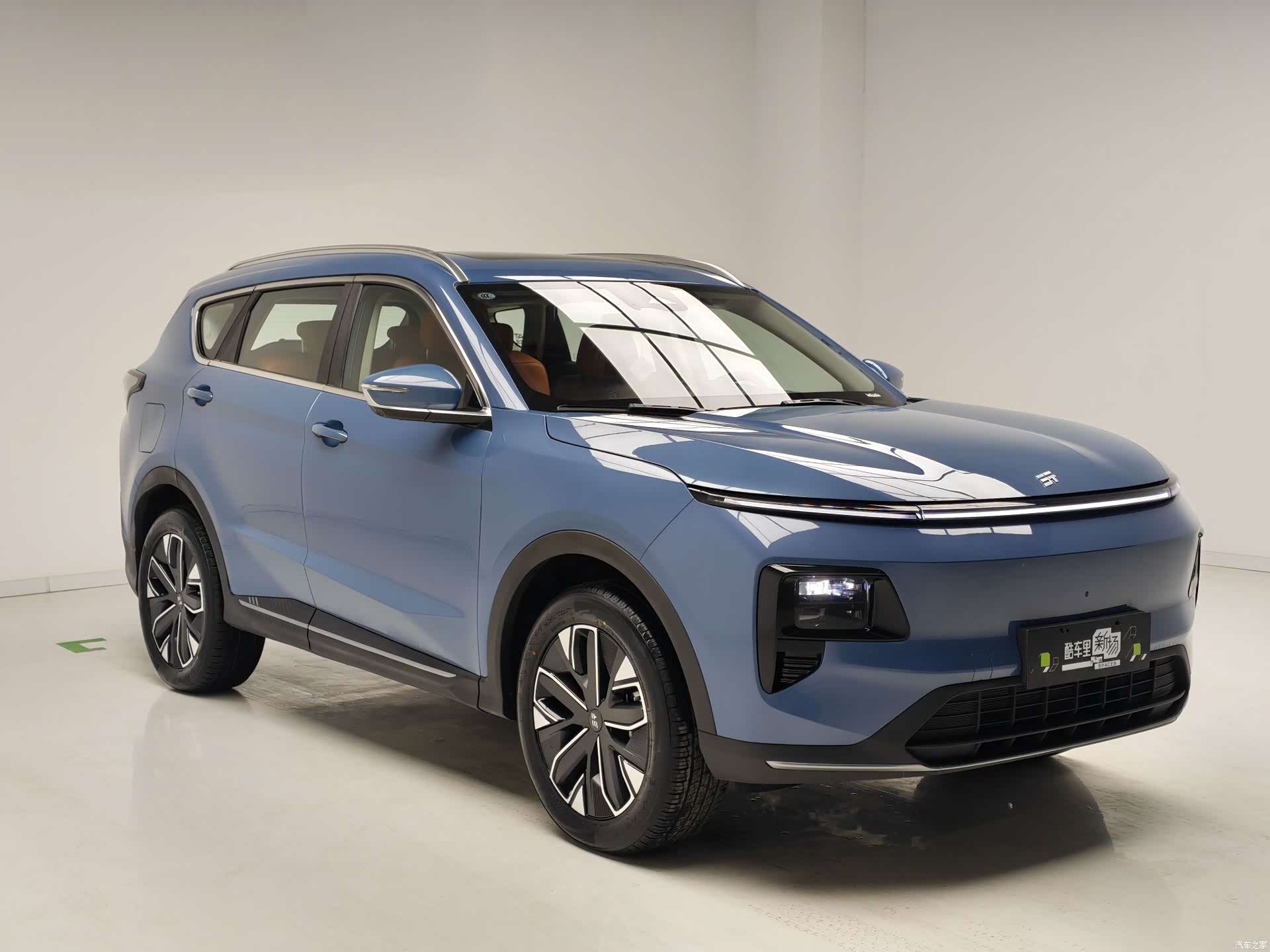 Jetour L7, 2026 3