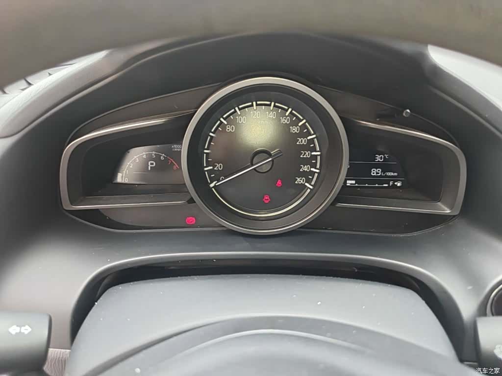 Mazda CX-4, 2020 4