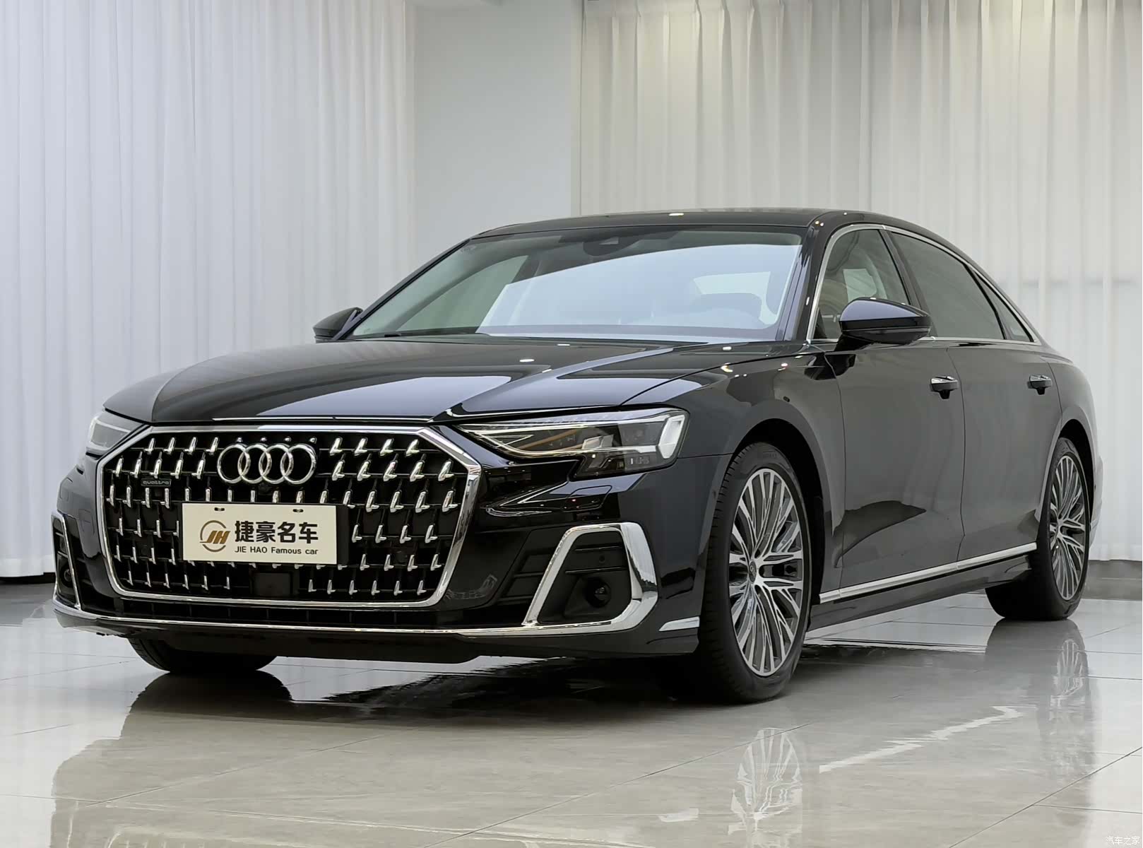 Audi A8L, 2025 1
