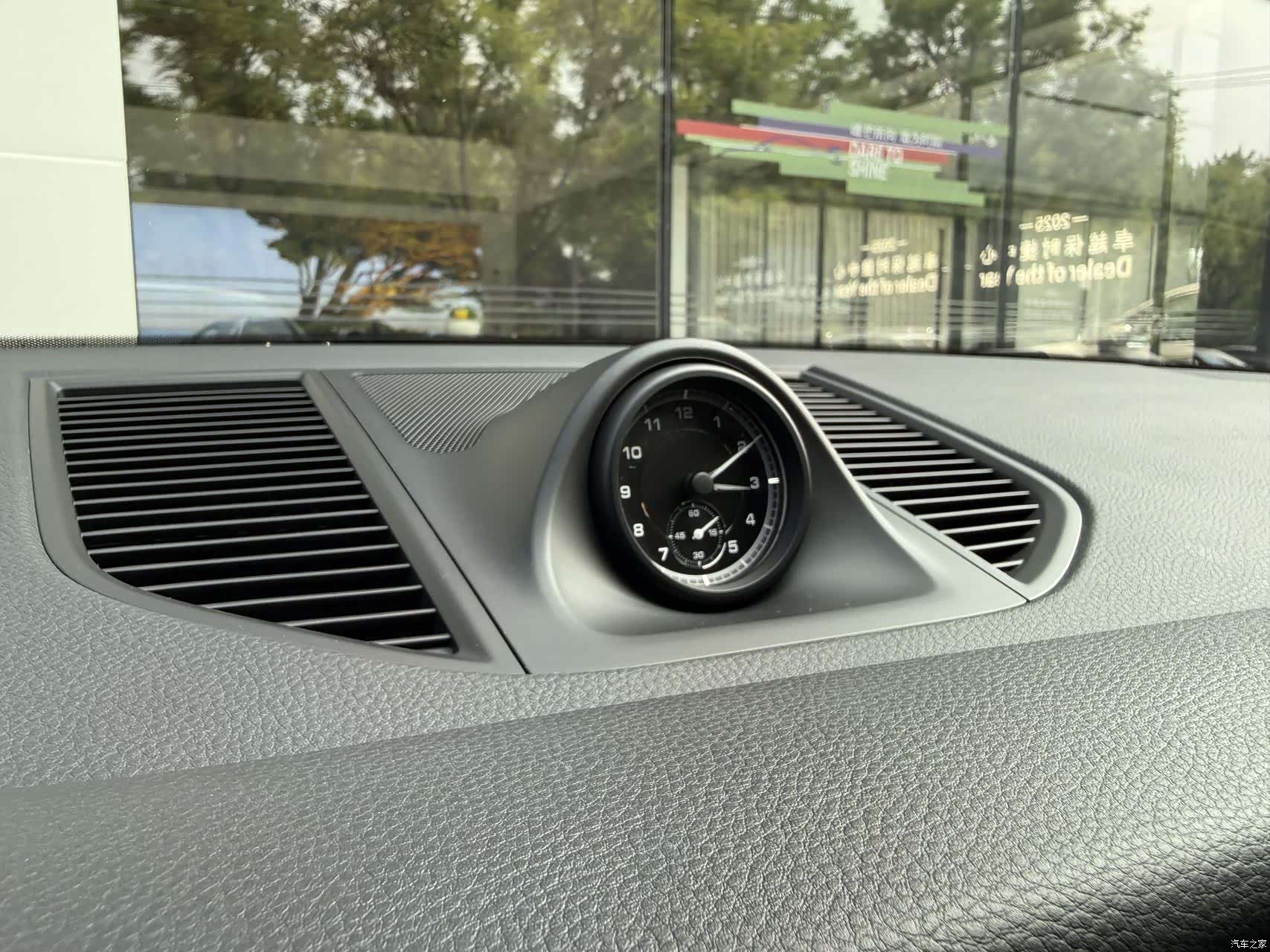 Porsche Macan, 2023 9