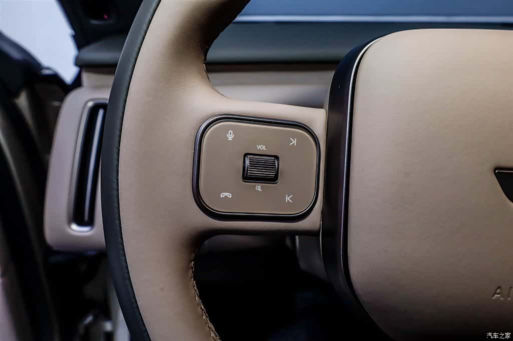 Li Auto L9, 2026 18