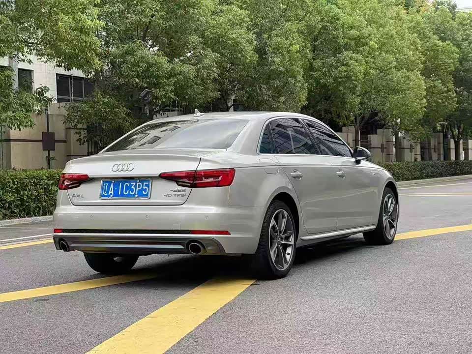 Audi A4L