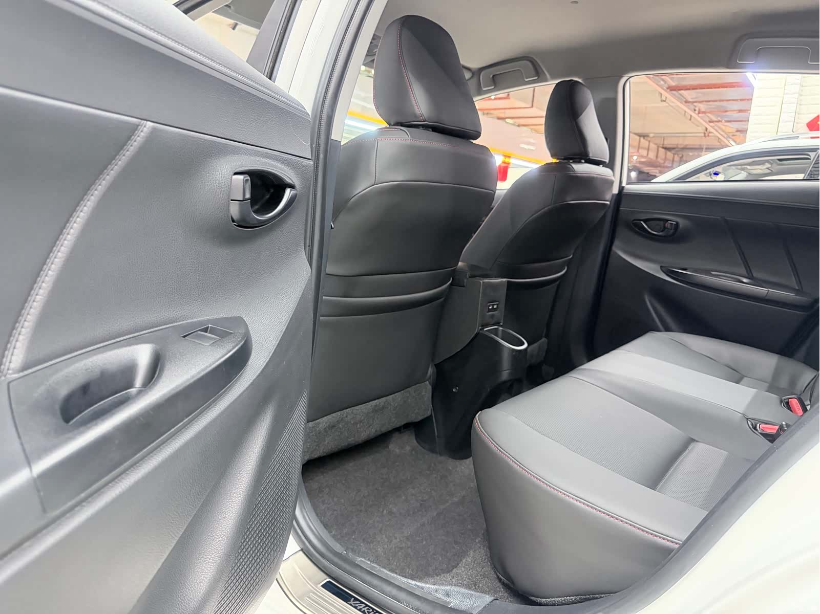 Toyota YARiS L, 2022 23