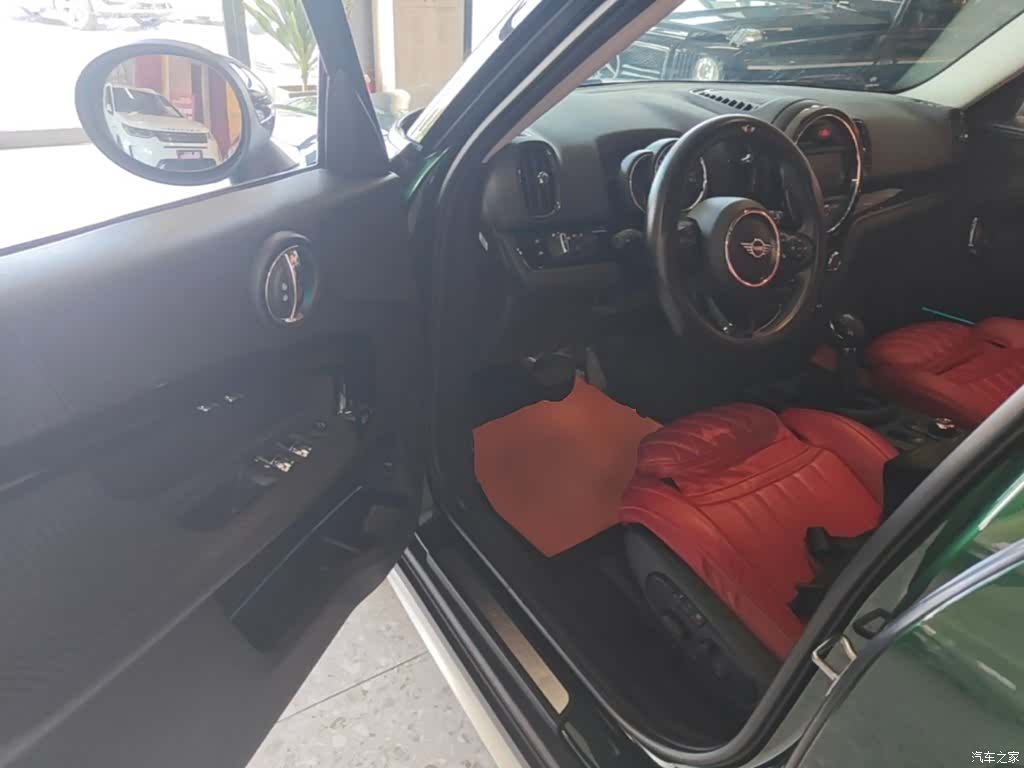 Mini Countryman, 2019 16