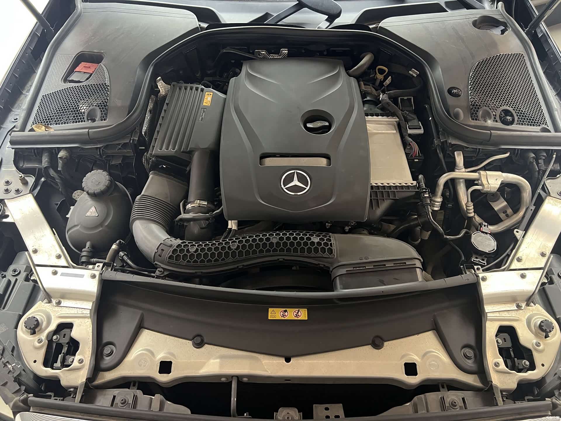 Mercedes-Benz E-Class, 2018 17