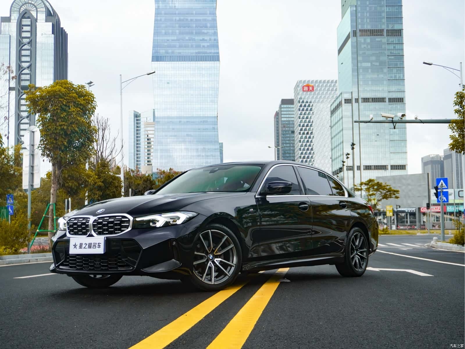 BMW 3 Series, 2023 1