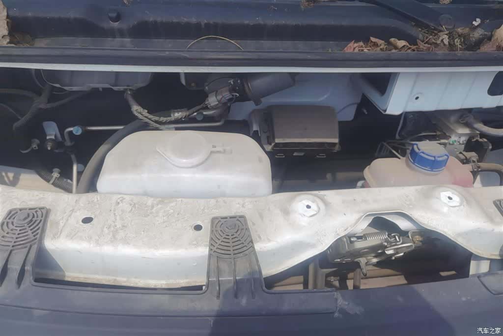 Changan V919, 2025 10