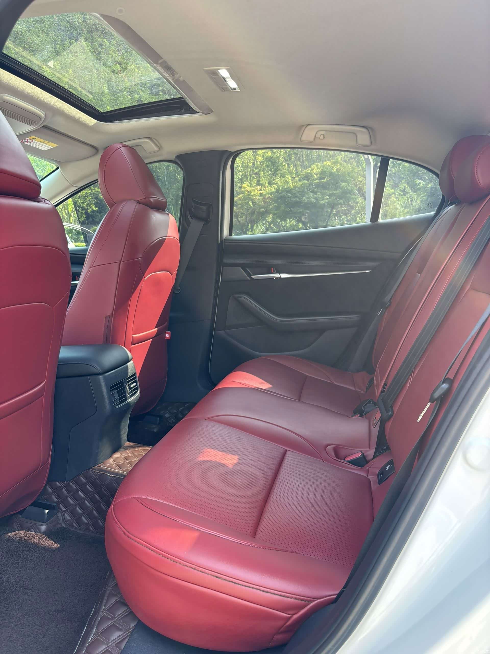 Mazda Mazda3, 2022 8