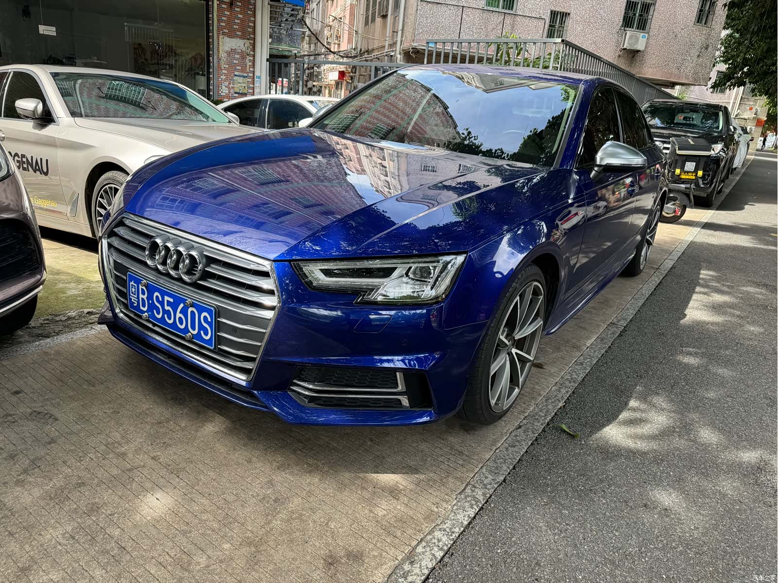 Audi A4L, 2018 1