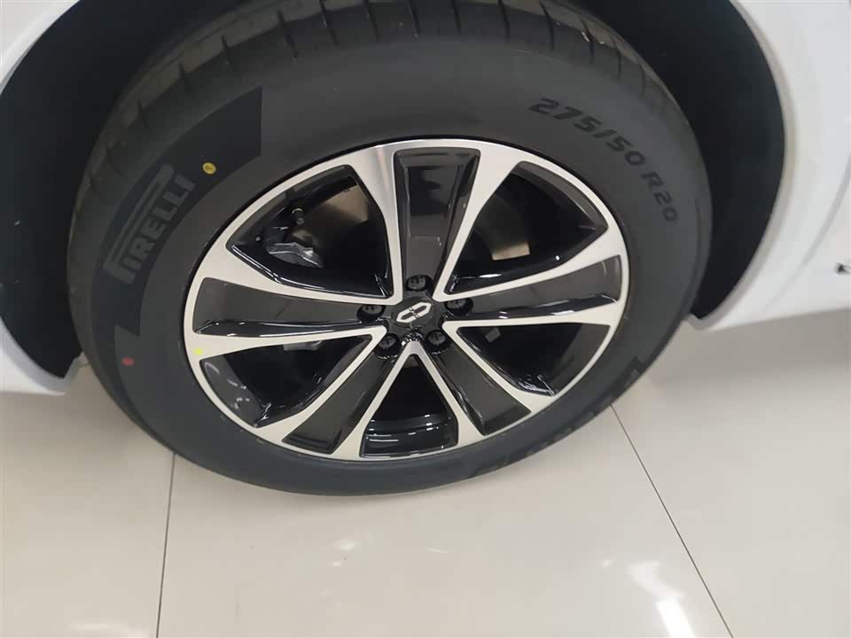 AITO Ask the world M7