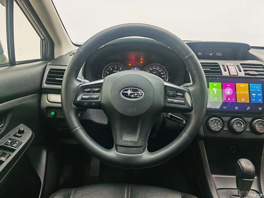 Subaru XV, 2013 11