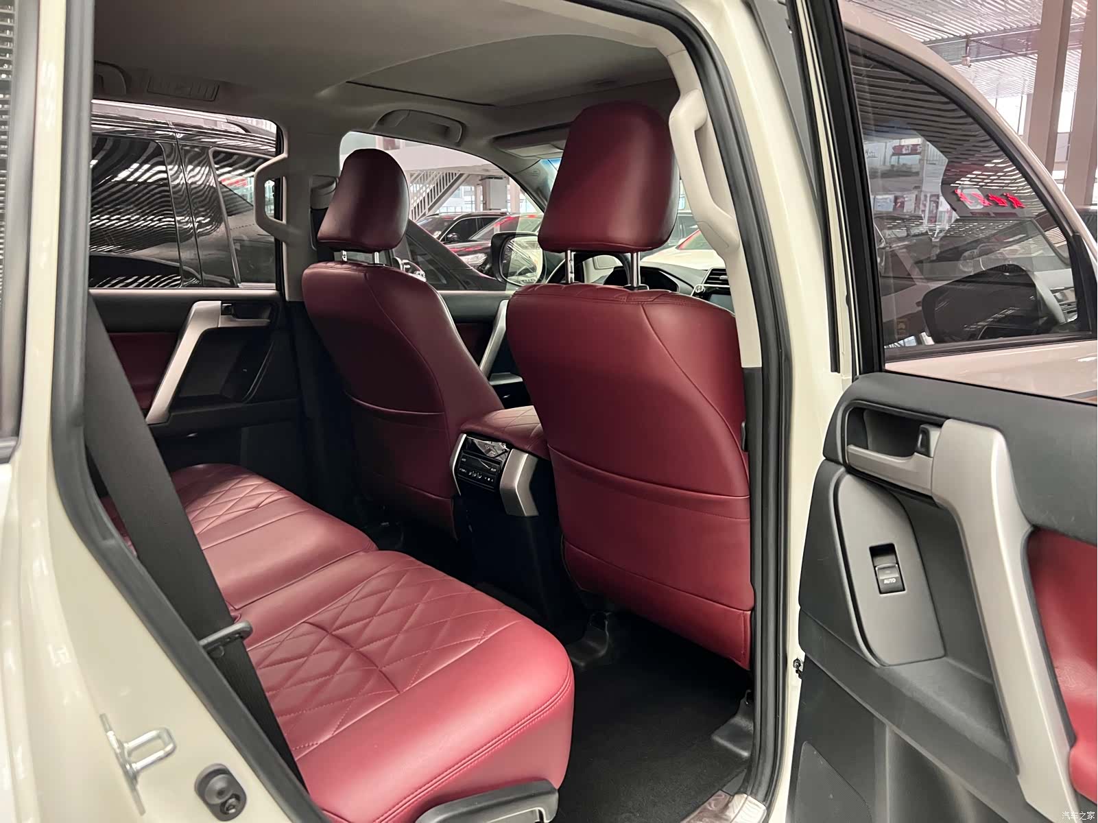 Toyota Prado, 2019 8