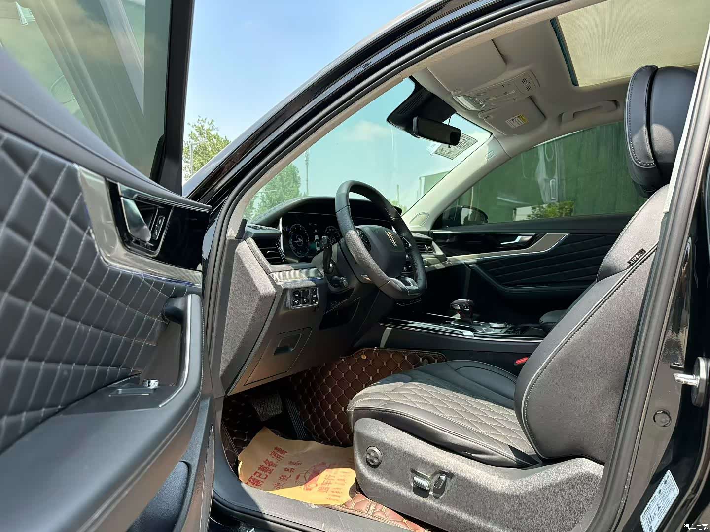 Hongqi HS5, 2021 все фото