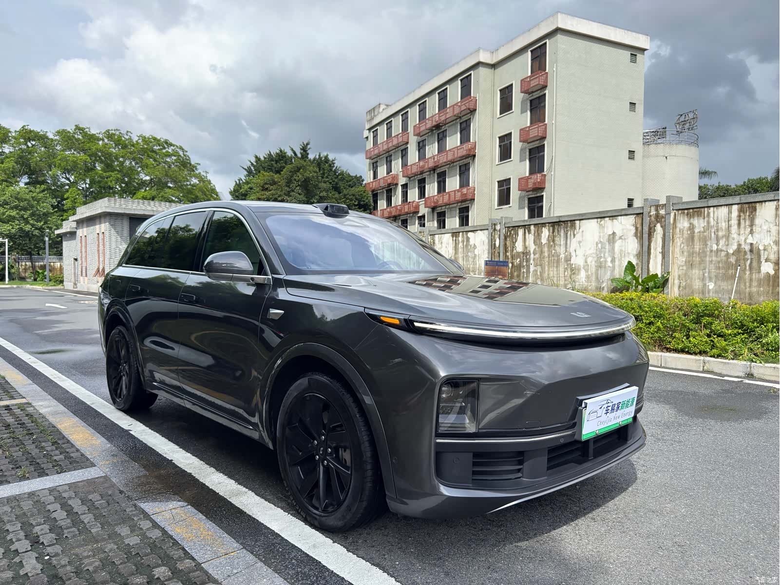 Li Auto L8, 2023 3