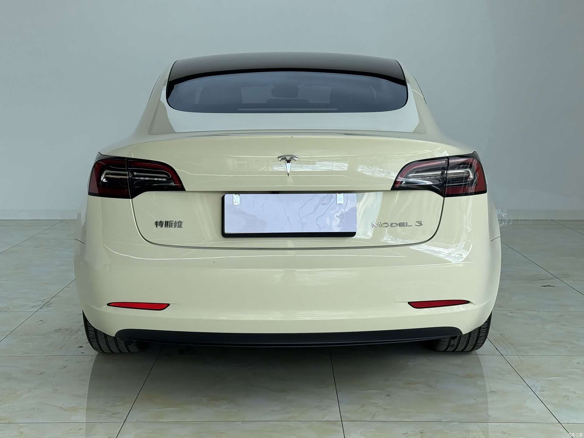 Tesla Model 3, 2023 8