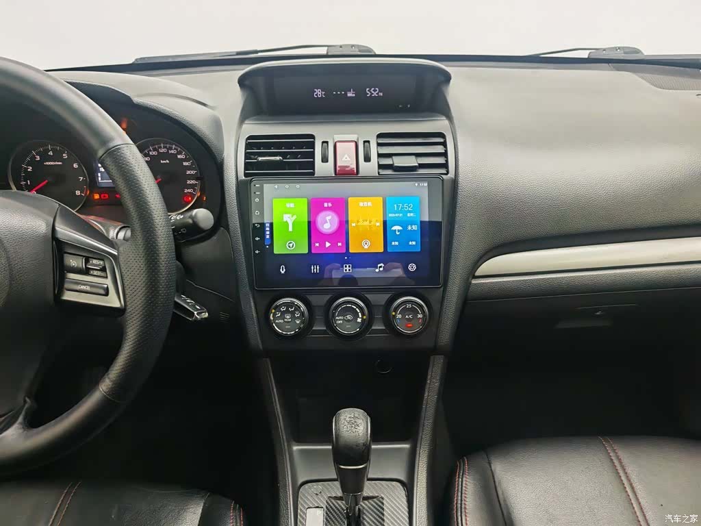 Subaru XV, 2013 12