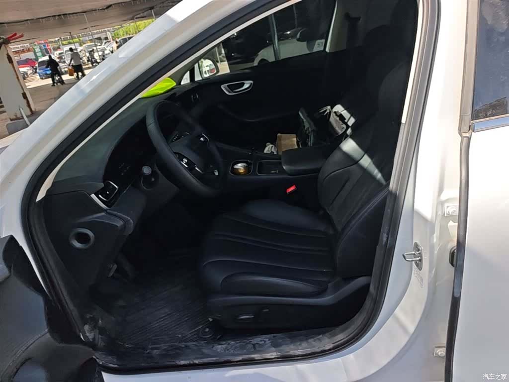 Roewe D7, 2025 15