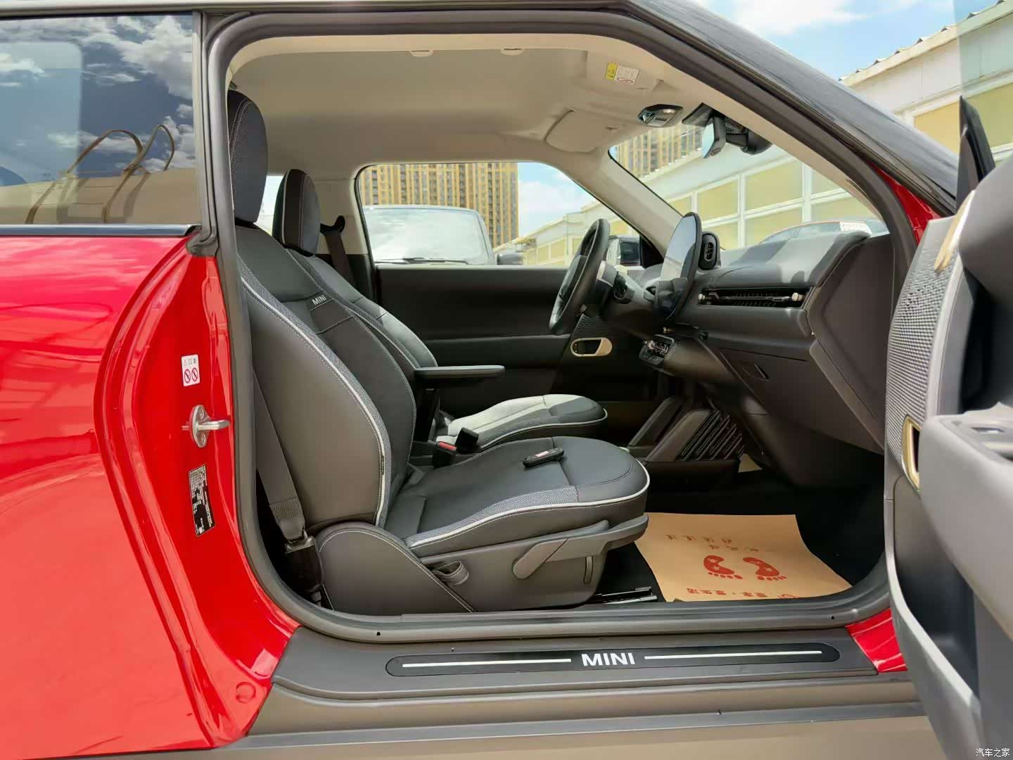 Mini Cooper, 2024 все фото