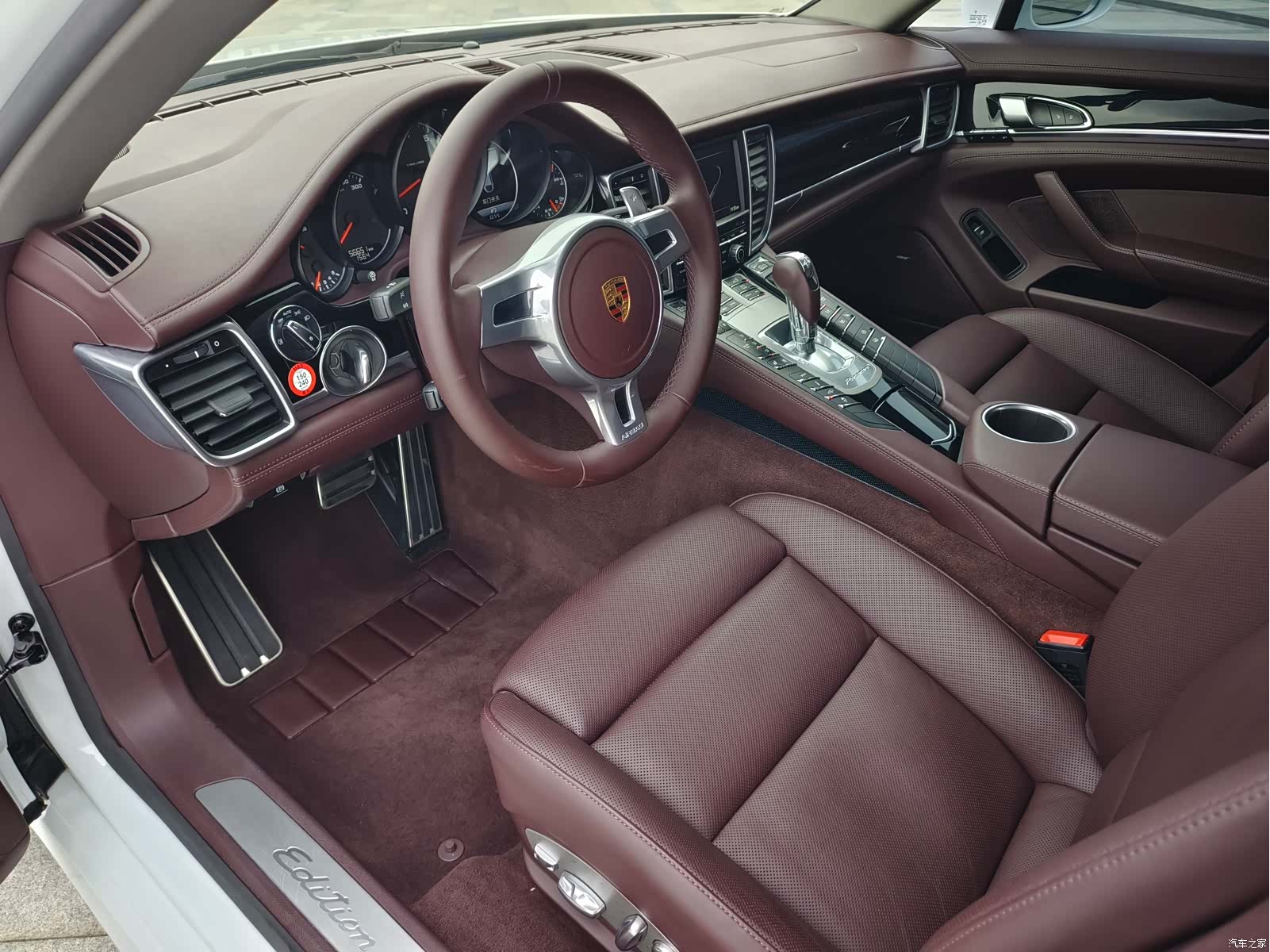 Porsche Panamera, 2016 6