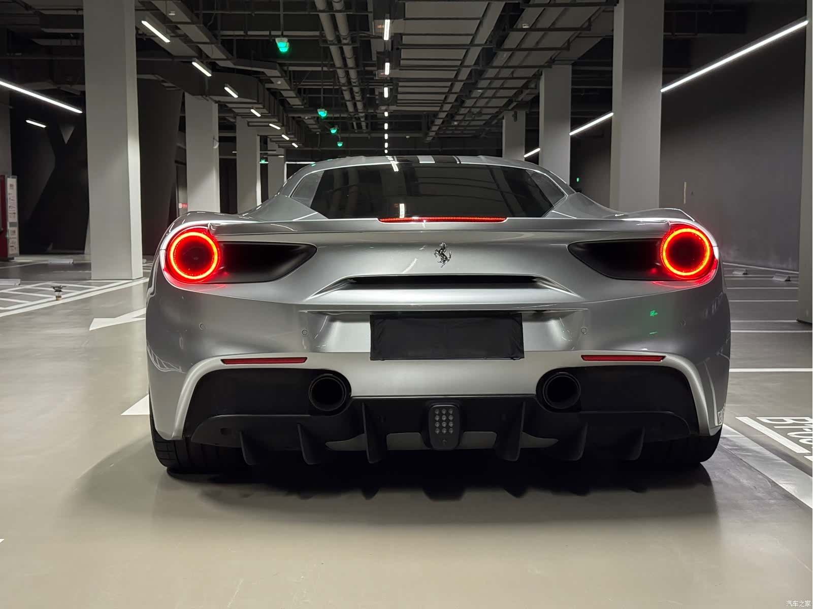 Ferrari 488, 2019 9