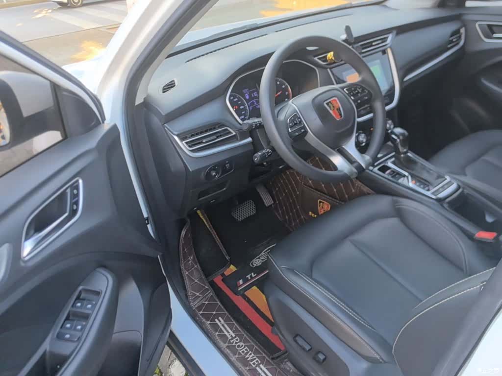 Roewe RX3, 2019 16