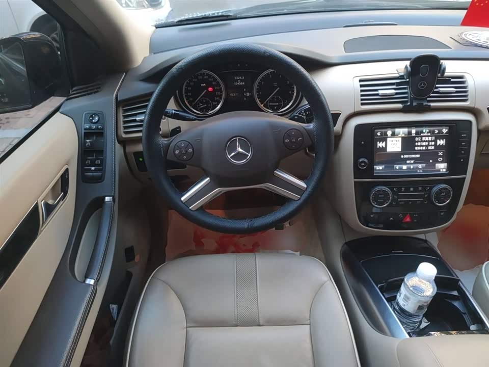 Mercedes-Benz R-class