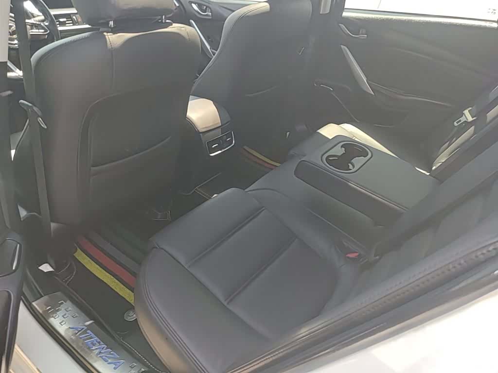 Mazda Atenza, 2018 17