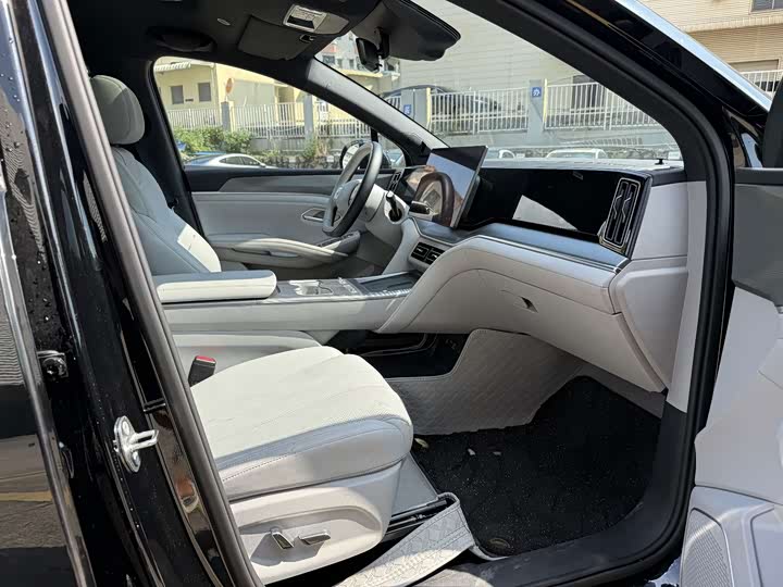 BYD Song Ultra 2026 EV 605KM chao yue xing