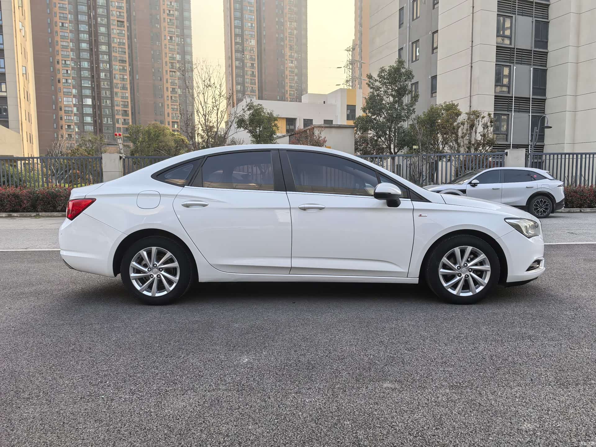 Buick Verano, 2017 7