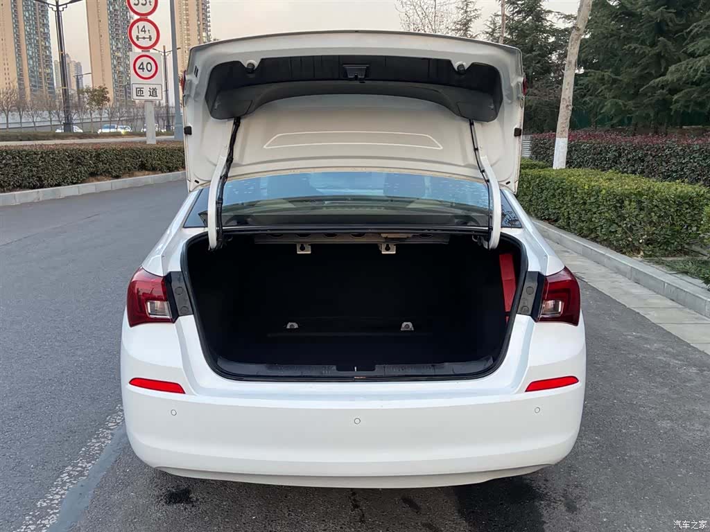 Buick 15N, 2019 17