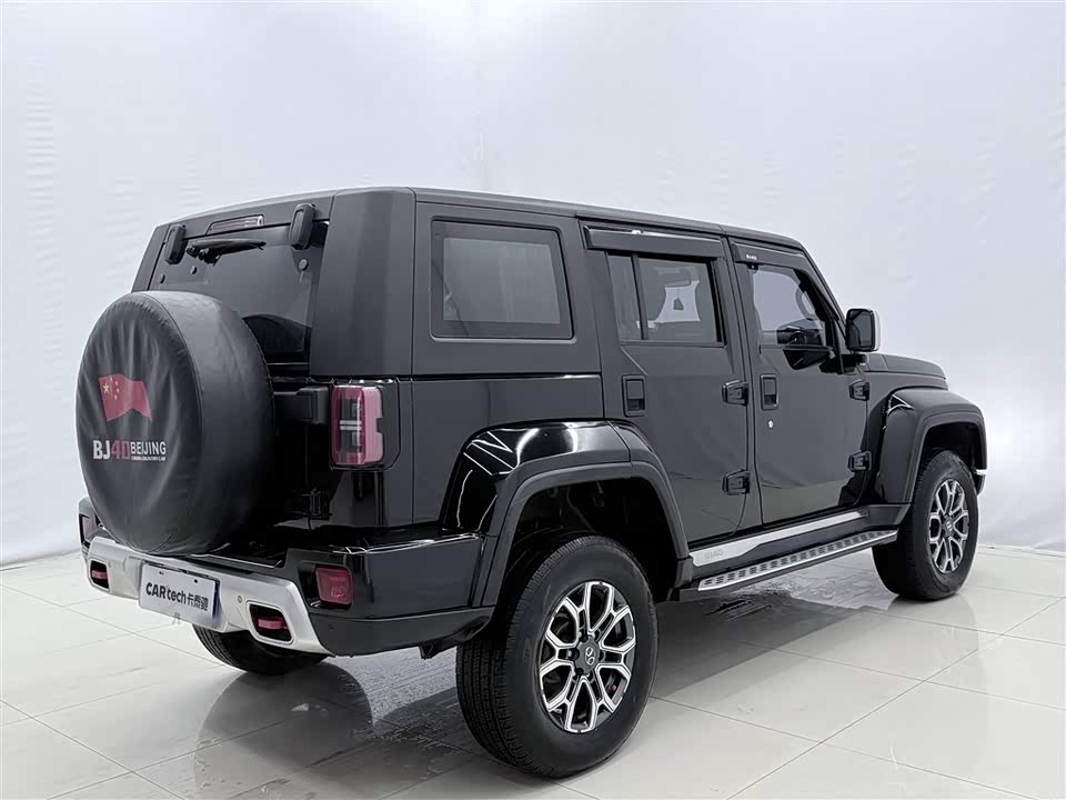 Beijing BJ40