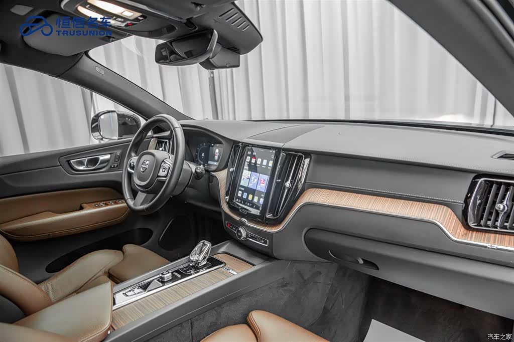 Volvo XC60, 2022 14