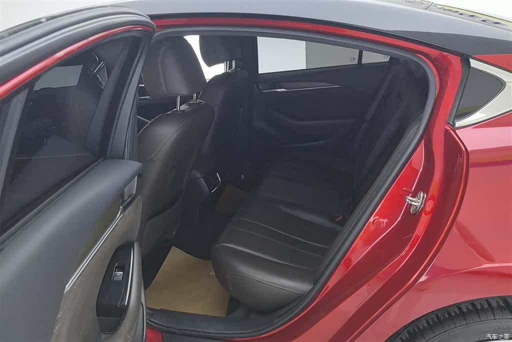 Mazda Atenza, 2021 11