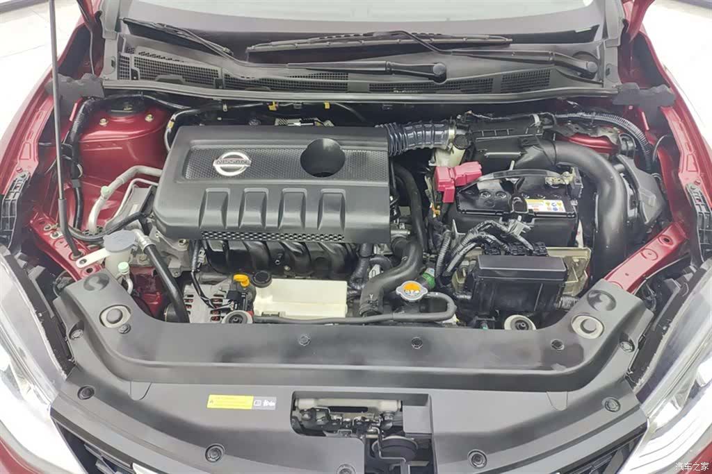 Nissan Tiida, 2020 10
