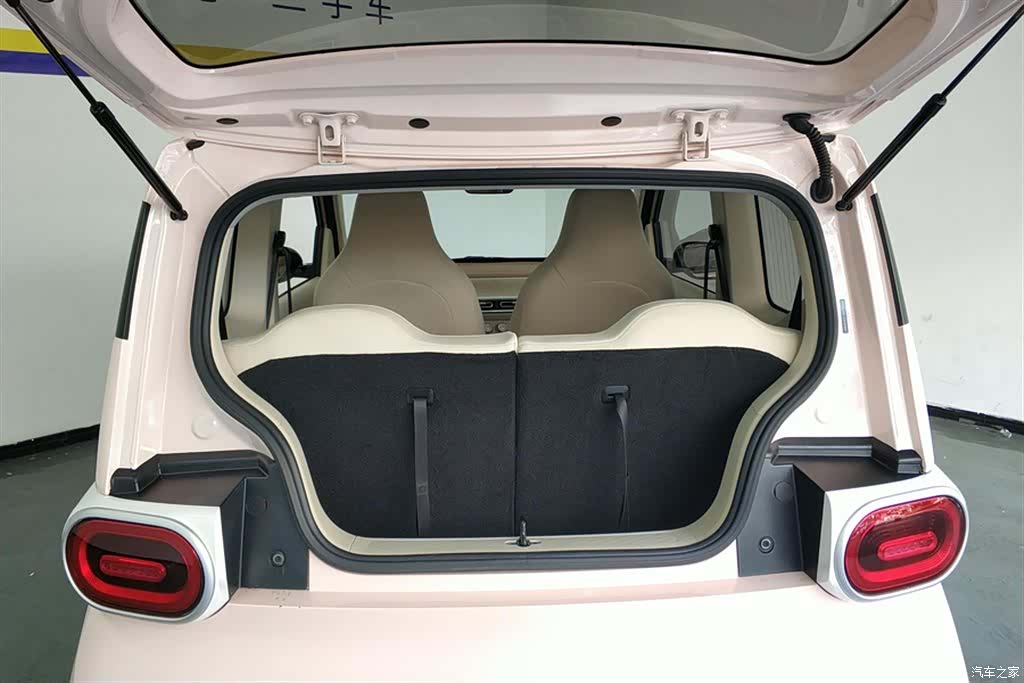 Wuling MINIEV, 2025 4