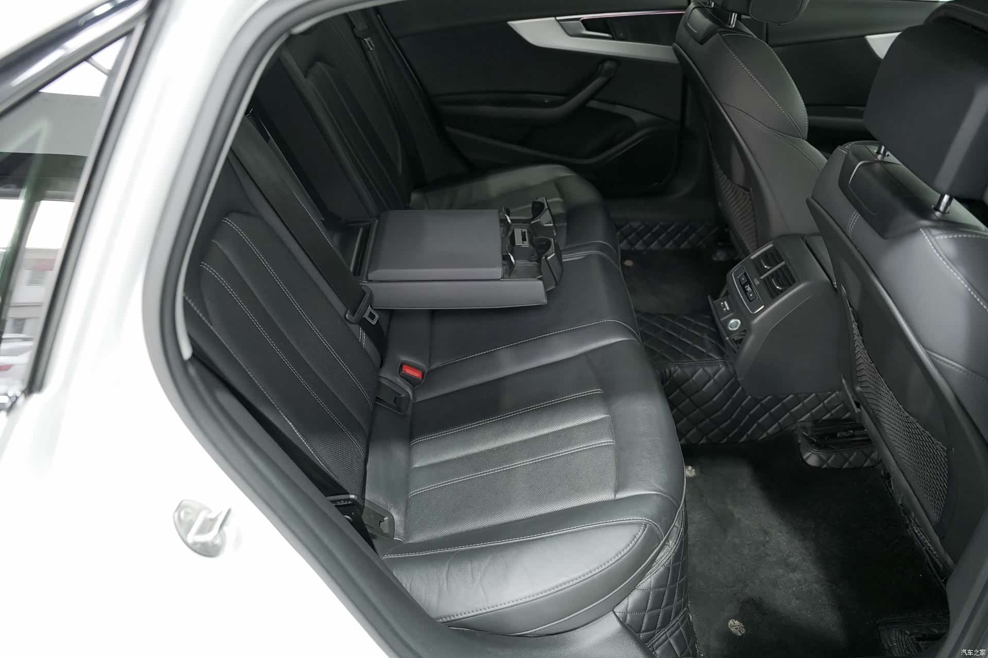 Audi A4L, 2021 15