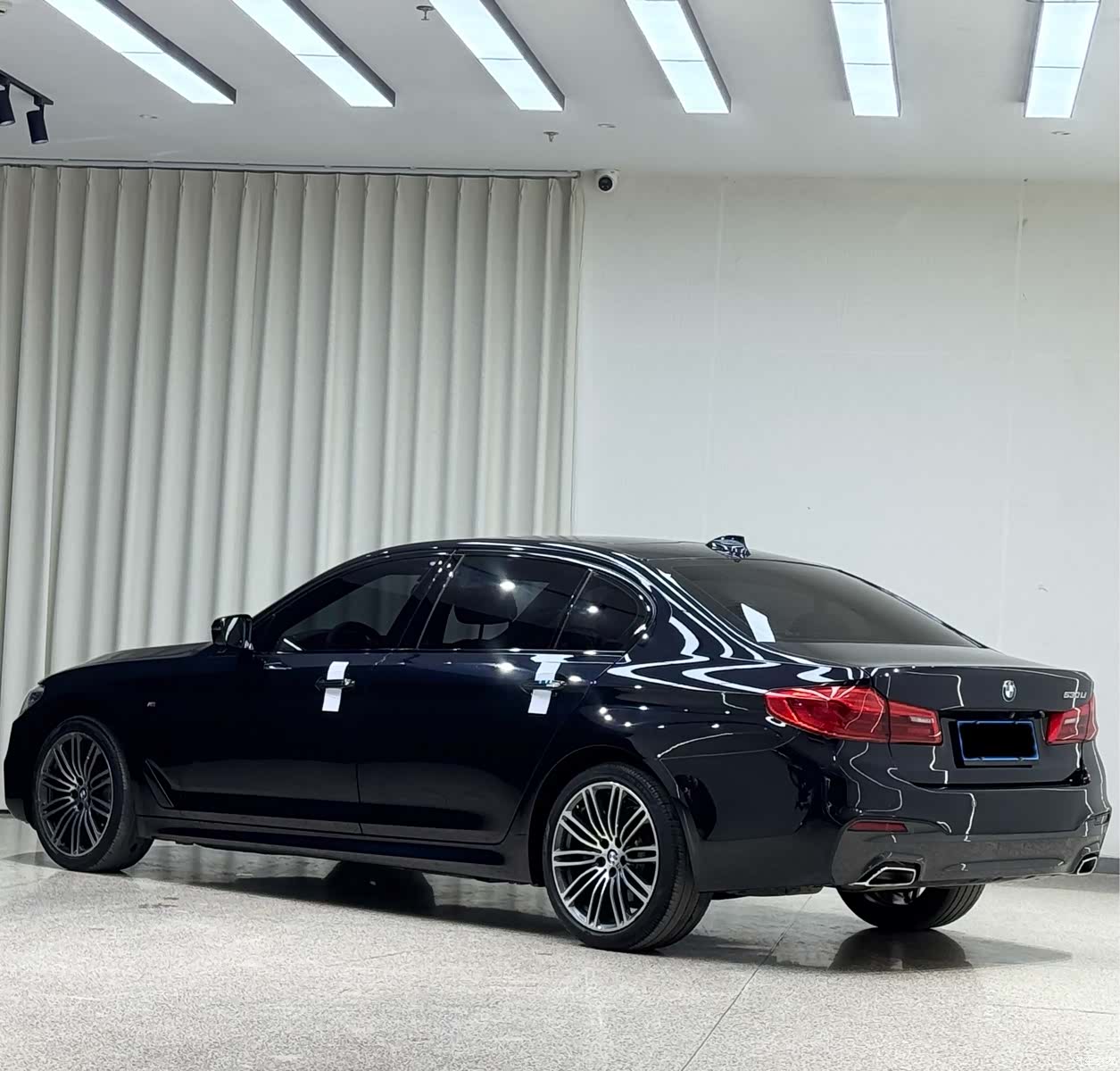 BMW 5 Series, 2017 4