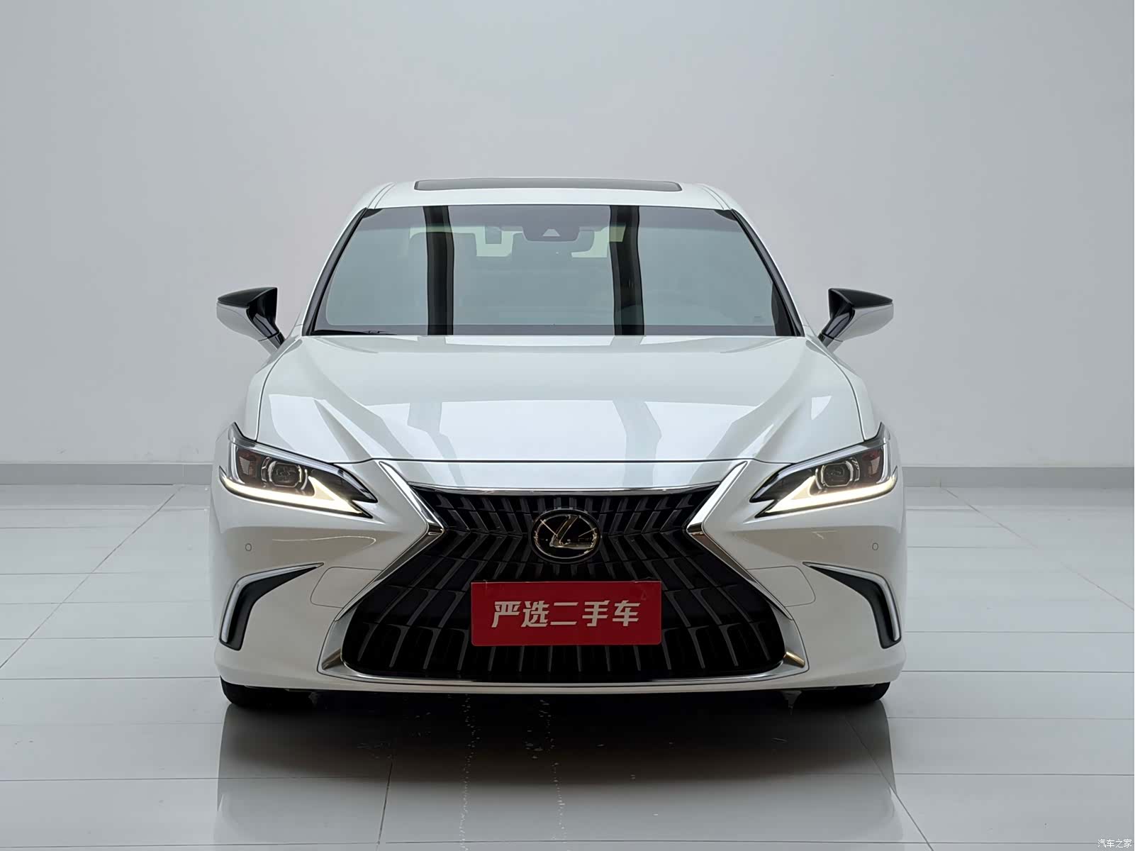 Lexus ES, 2024 2