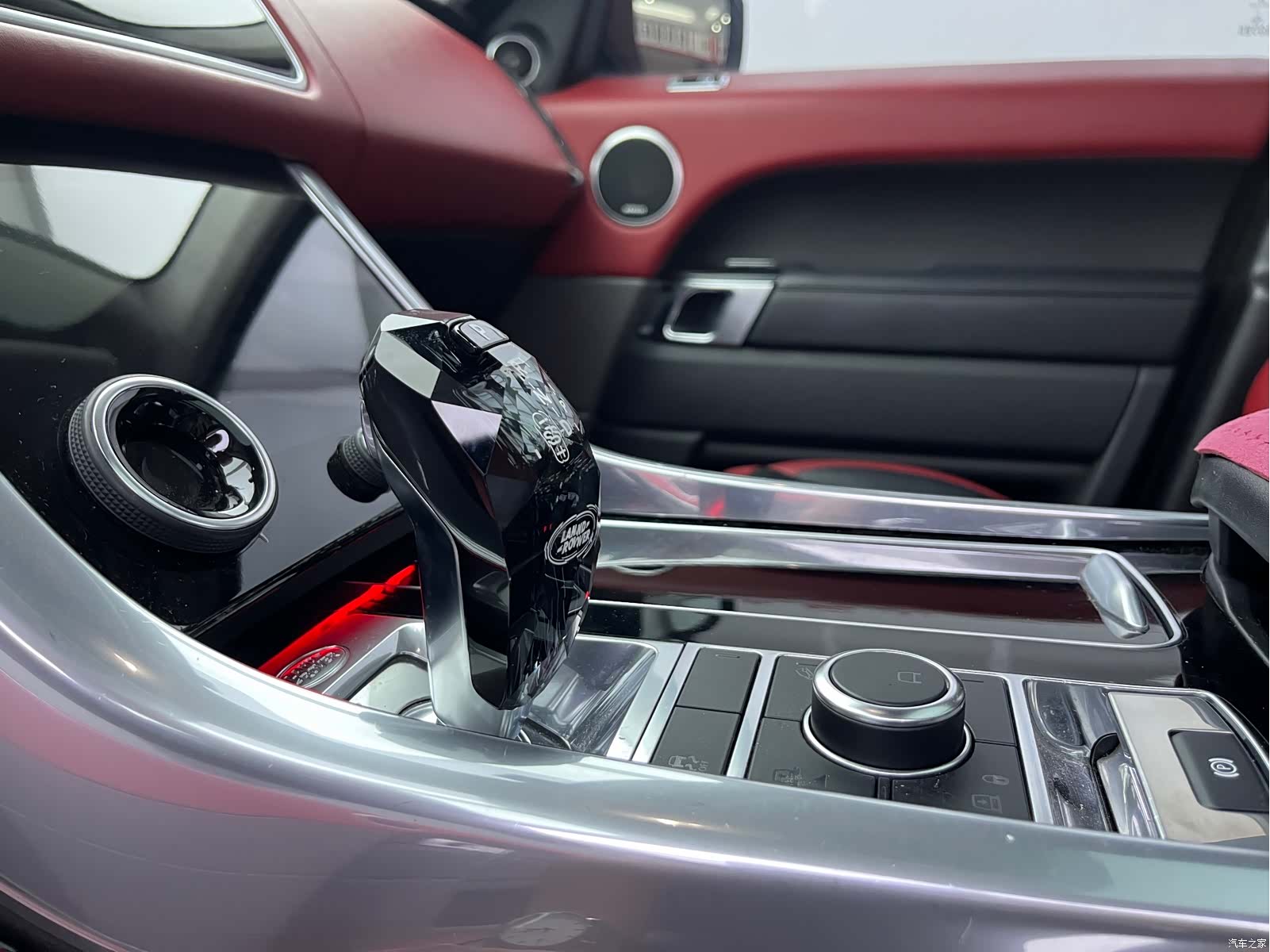 Land Rover Range Rover, 2018 11