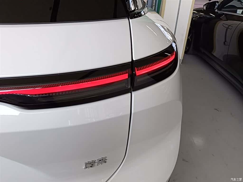 NIO ES6, 2024 8