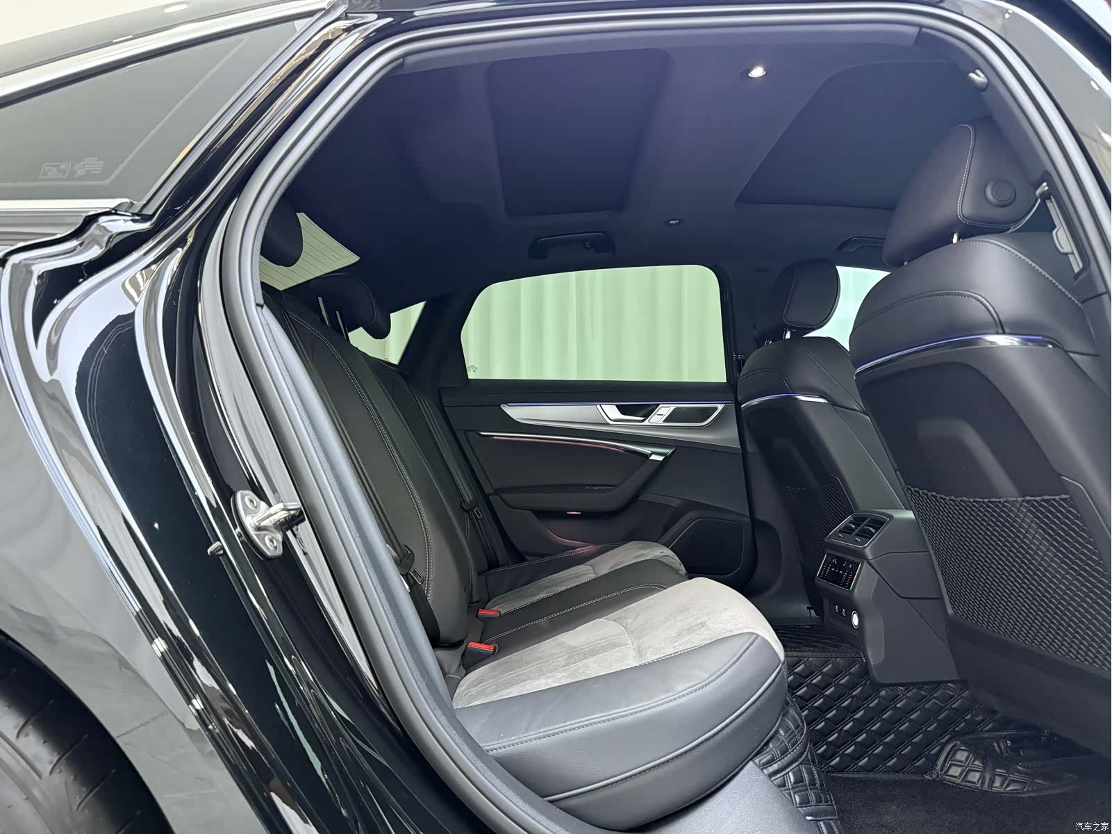 Audi A6L, 2024 10