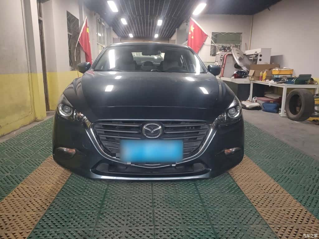 Mazda Mazda3, 2017 7