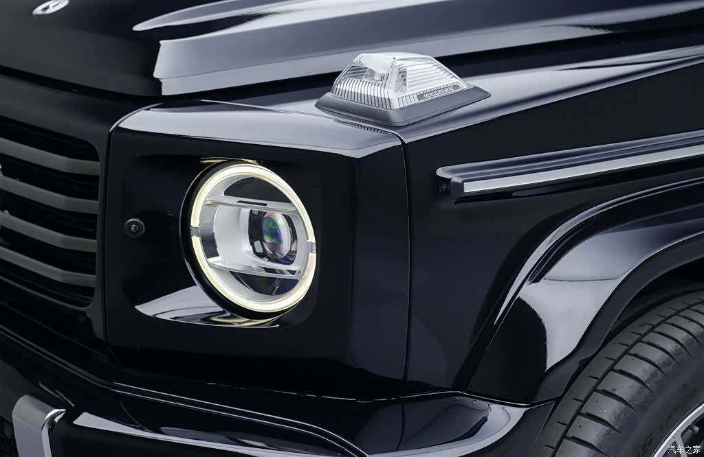 Mercedes-Benz G-Class, 2026 8