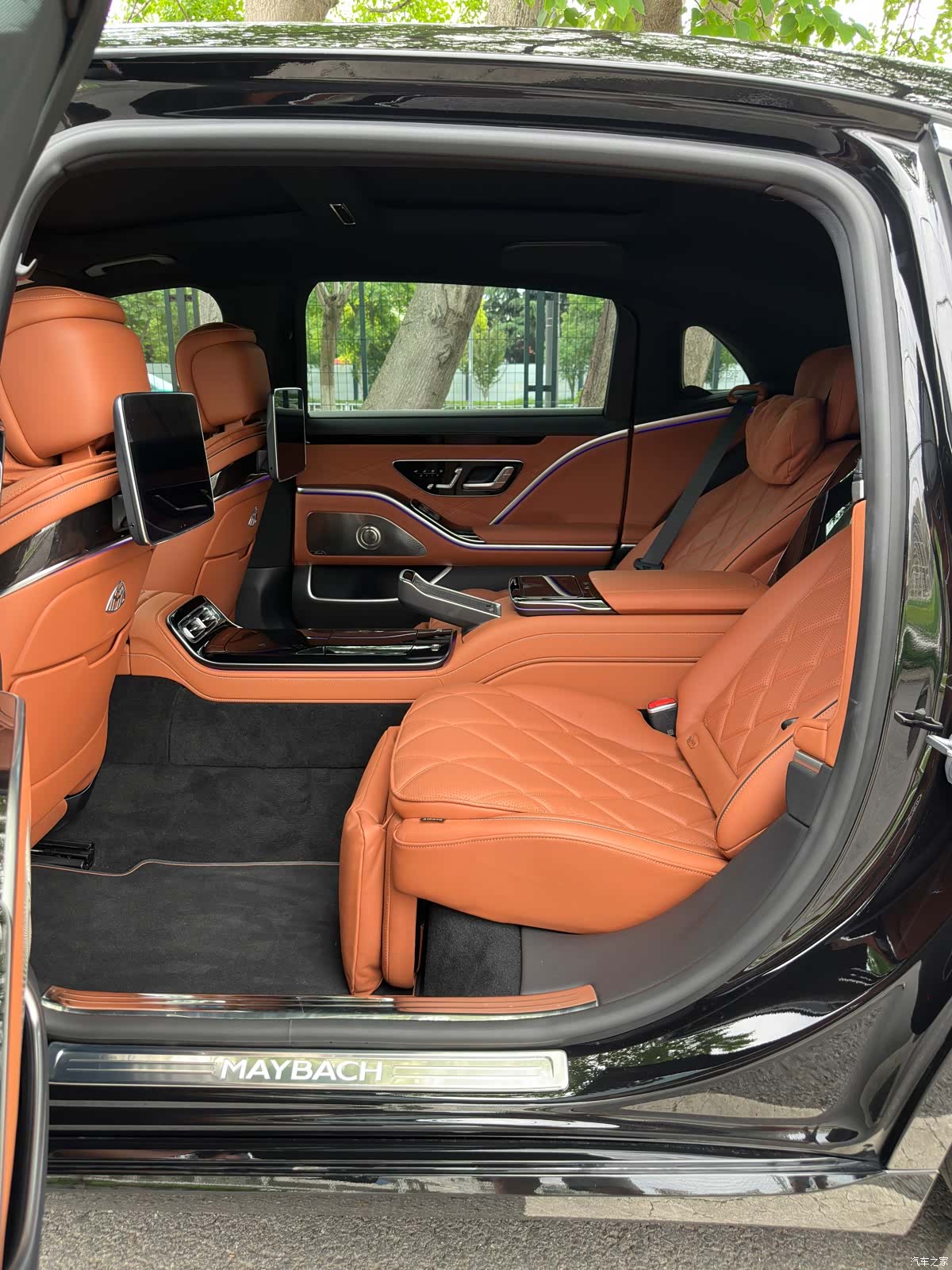 Maybach S-Class, 2023 16